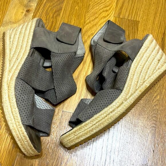 Eileen Fisher Perforated Leather Espadrilles - Picture 1 of 5